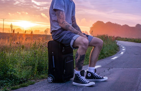 eSIM for WhatsApp Business: Connectivity for Traveling Entrepreneurs