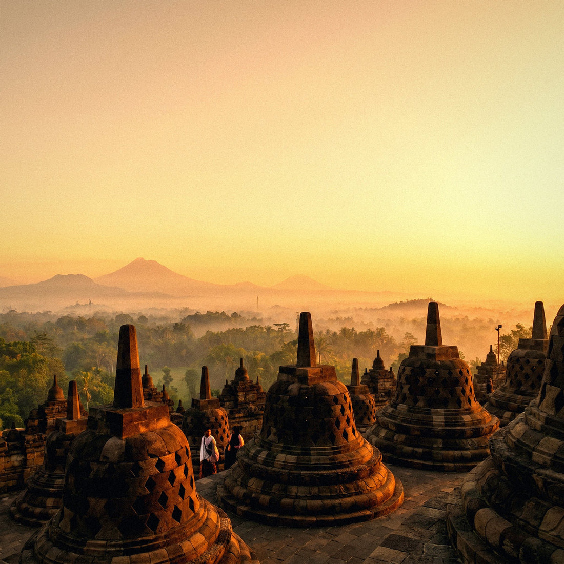 Reiseziel Indonesien – mit einer Daten-eSIM ohne Roaming verbunden