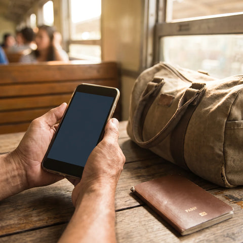 フランス用eSIM:ローミングなしで旅行中に接続する方法