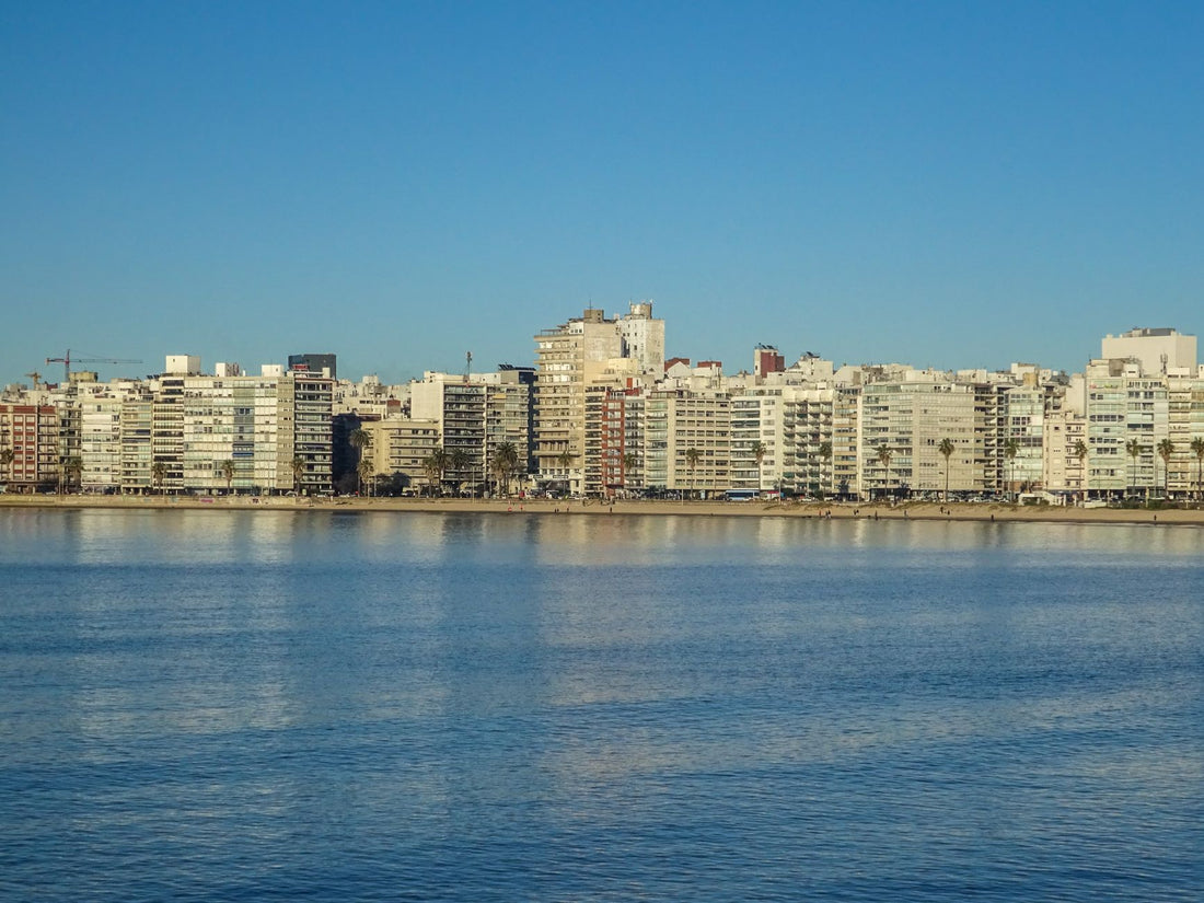 eSIM para Uruguay — Montevideo, Punta del Este y Colonia