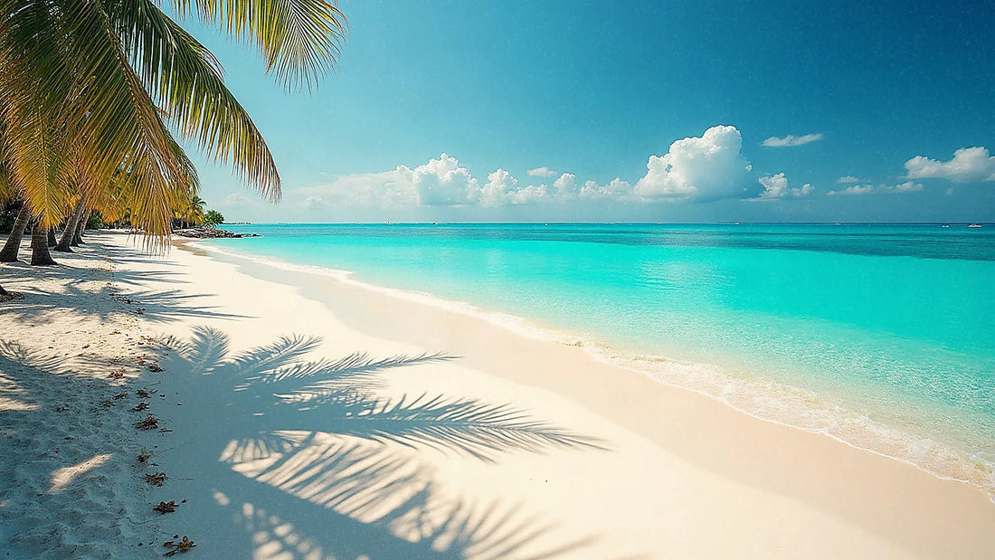Playa tropical con agua turquesa y arena blanca
