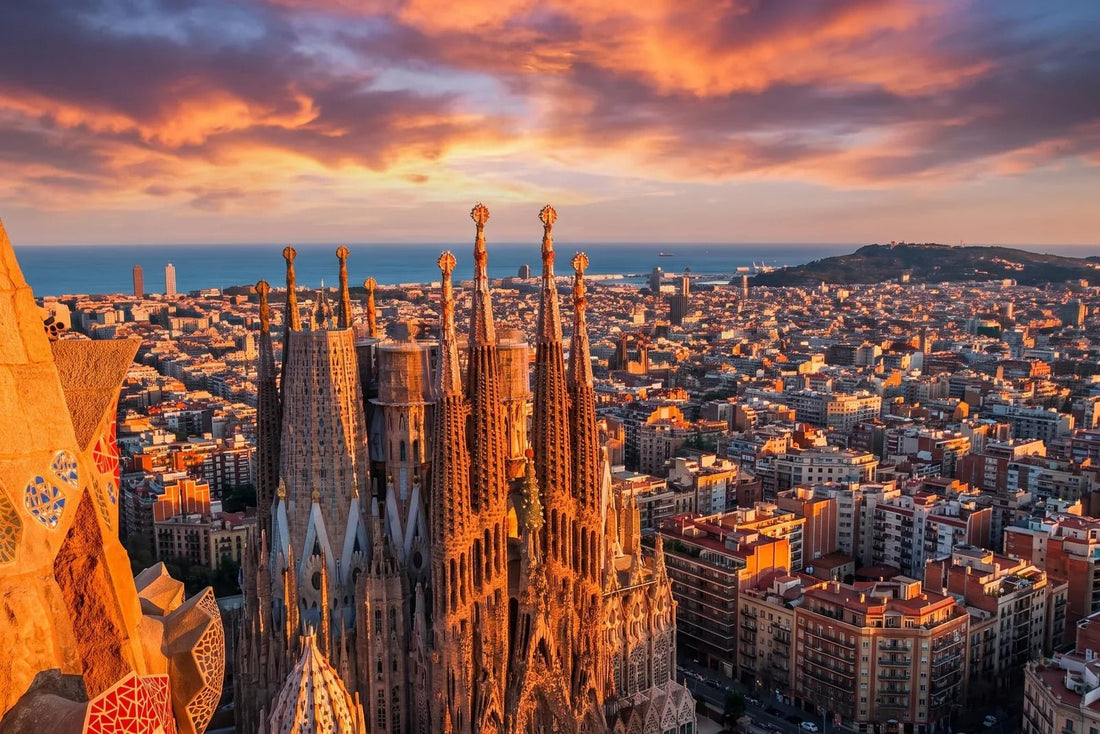 La Sagrada Familia en Barcelona — eSIM España de PuraSIM