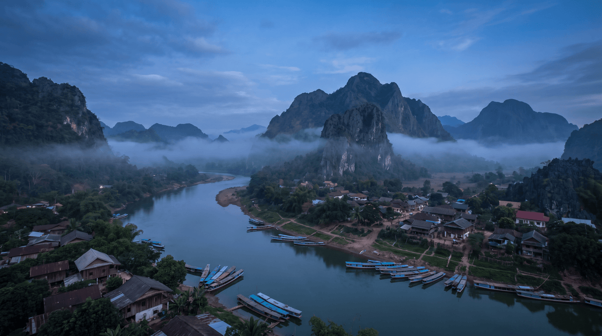 Atardecer en Laos, conectado con datos móviles sin roaming