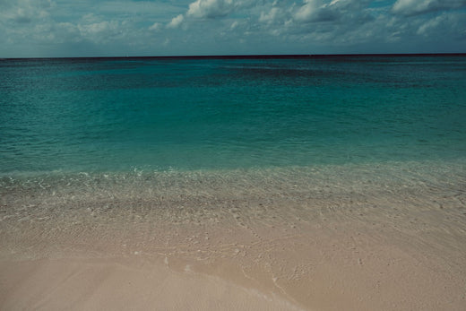eSIM para Anguila: internet en el paraíso caribeño sin roaming caro