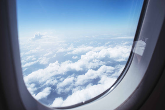 Internet en avión y barco: por qué la eSIM no basta (y qué sí funciona)