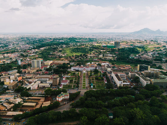 eSIM para Camarões: internet em Yaoundé e Douala sem roaming caro