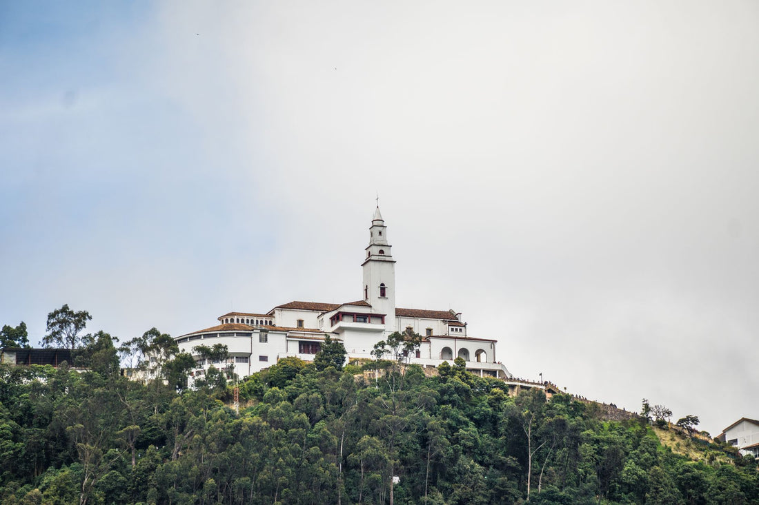 eSIM para Bogotá: internet desde que aterrizas en El Dorado