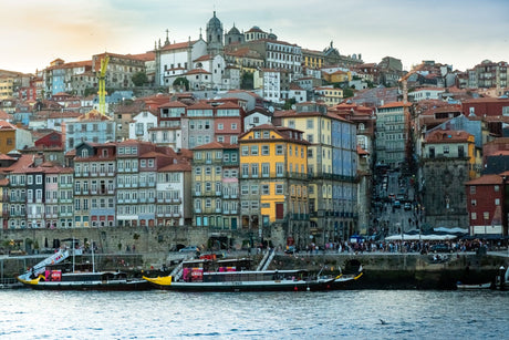 eSIM Porto: sofort online bei Ankunft am Flughafen Sá Carneiro