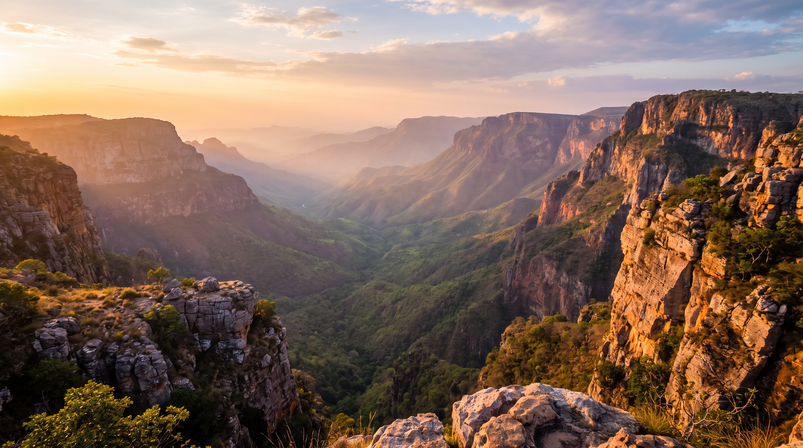 Paisaje de Angola con cobertura 4G/5G de la eSIM de PuraSIM