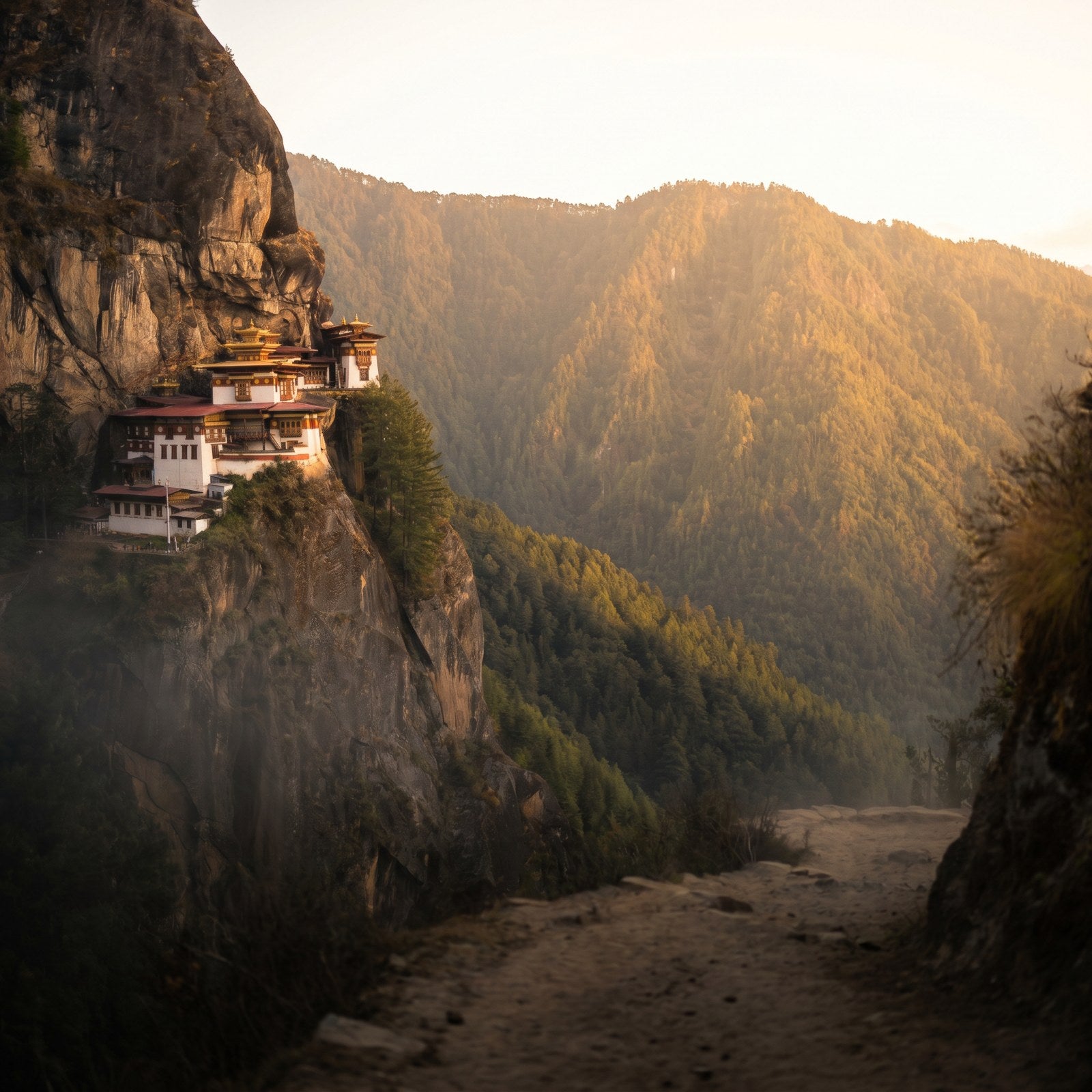 Atardecer en Bhutan, conectado con datos móviles sin roaming