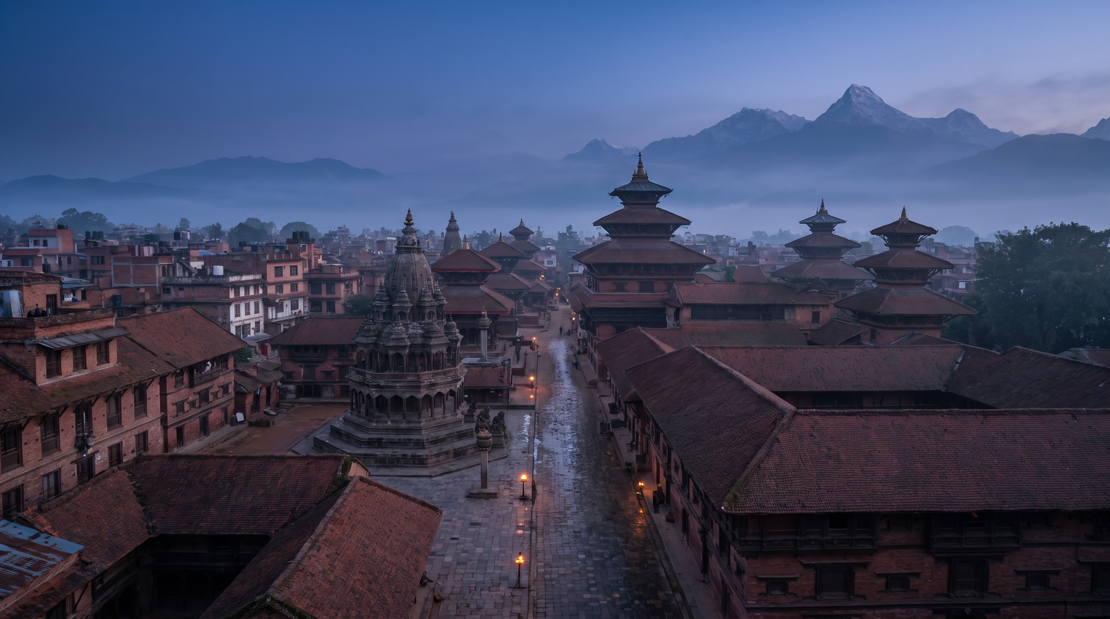Atardecer en Nepal, conectado con datos móviles sin roaming